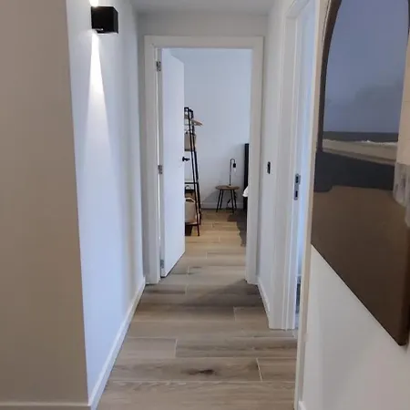 Luxueus, Ruim Op 350m Het * Ostenda