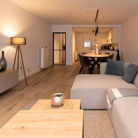 Luxueus, Ruim Op 350m Het * Ostenda