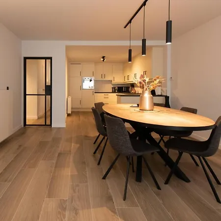 Διαμέρισμα Luxueus, Ruim Op 350m Het *