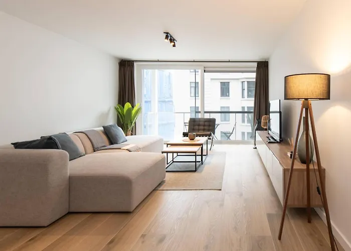 Luxueus, Ruim Op 350m Het * Ostend